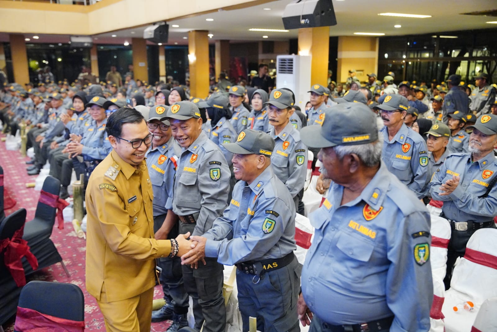 Tak Hanya TNI-Polri, Linmas Jadi Kunci Keamanan Kota Madiun