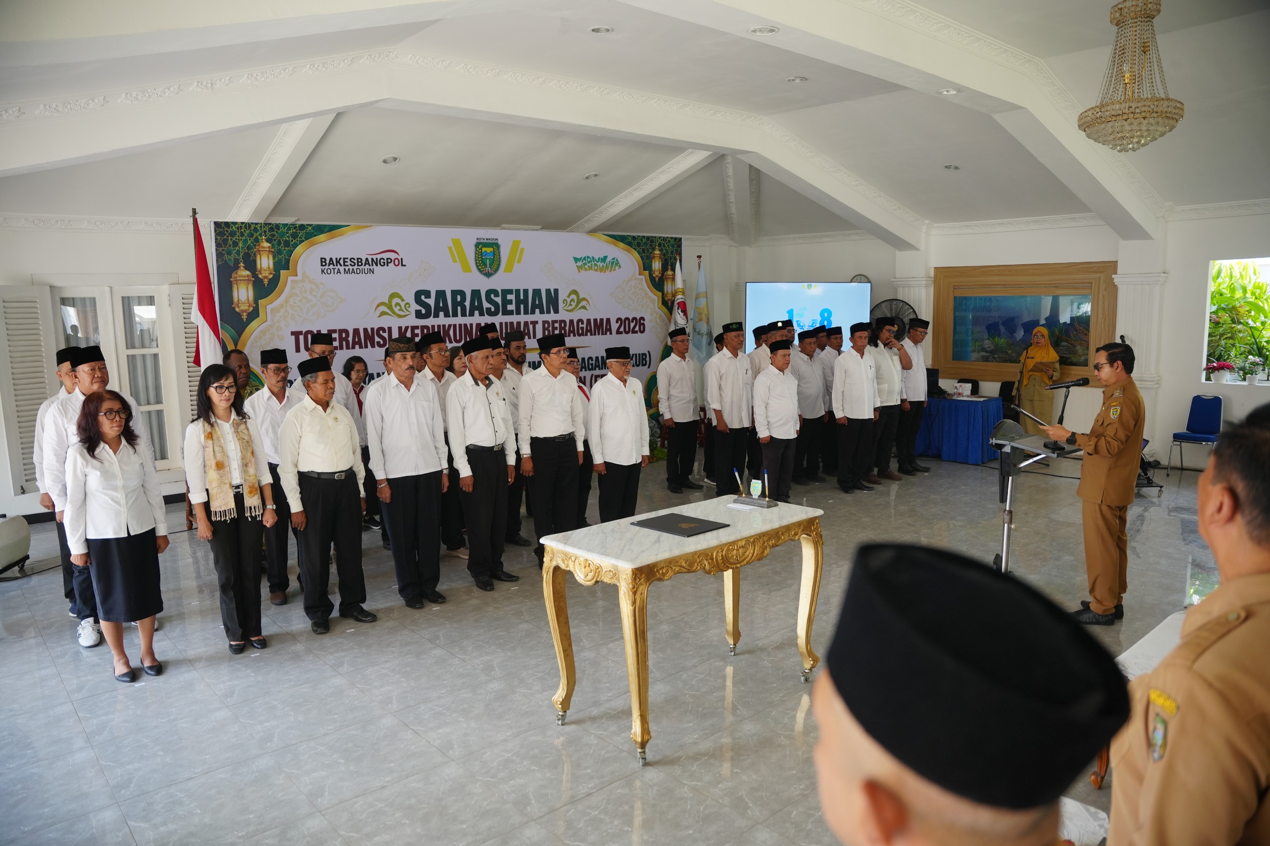 Plt Wali Kota Resmi Kukuhkan Pengurus FKUB dan FPK, Perkuat Toleransi dan Kepedulian Sosial
